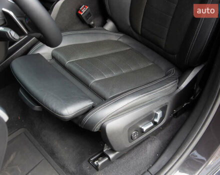 Сірий БМВ Х3, об'ємом двигуна 2.99 л та пробігом 212 тис. км за 35900 $, фото 27 на Automoto.ua