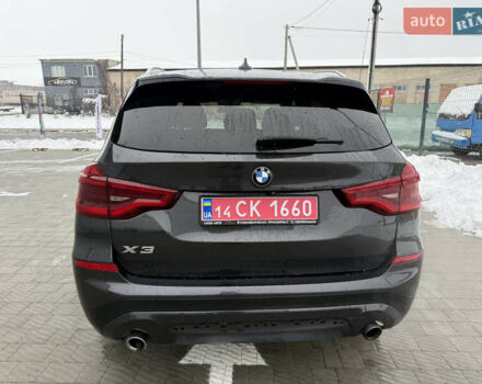 Серый БМВ Х3, объемом двигателя 2 л и пробегом 130 тыс. км за 23400 $, фото 9 на Automoto.ua