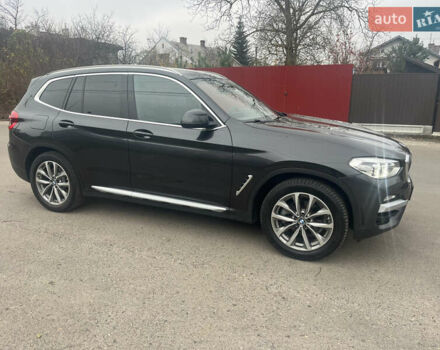 Серый БМВ Х3, объемом двигателя 2 л и пробегом 148 тыс. км за 26400 $, фото 2 на Automoto.ua