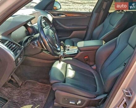 Серый БМВ Х3, объемом двигателя 2 л и пробегом 158 тыс. км за 7400 $, фото 6 на Automoto.ua
