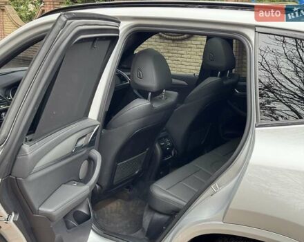 Серый БМВ Х3, объемом двигателя 3 л и пробегом 135 тыс. км за 37500 $, фото 10 на Automoto.ua