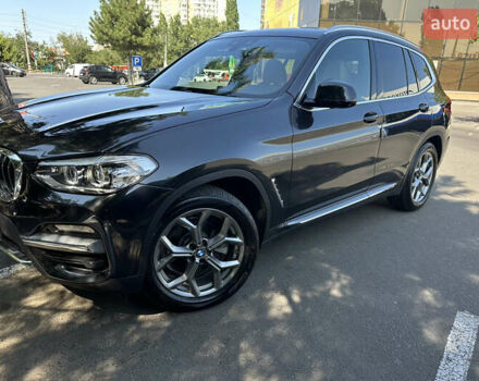 Серый БМВ Х3, объемом двигателя 2 л и пробегом 81 тыс. км за 29000 $, фото 4 на Automoto.ua