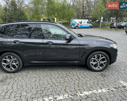 Серый БМВ Х3, объемом двигателя 2 л и пробегом 19 тыс. км за 37700 $, фото 2 на Automoto.ua
