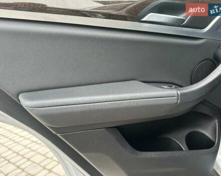 Сірий БМВ Х3, об'ємом двигуна 2 л та пробігом 110 тис. км за 29500 $, фото 21 на Automoto.ua