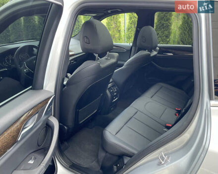 Серый БМВ Х3, объемом двигателя 2 л и пробегом 109 тыс. км за 29200 $, фото 5 на Automoto.ua