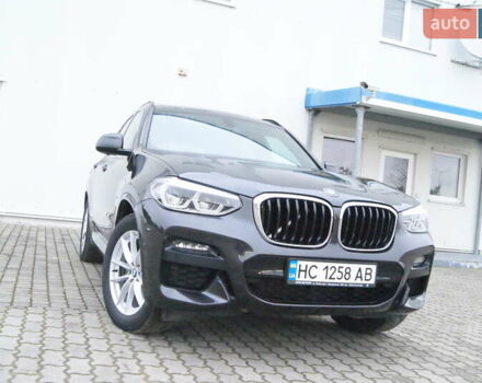 Серый БМВ Х3, объемом двигателя 2 л и пробегом 107 тыс. км за 39800 $, фото 1 на Automoto.ua