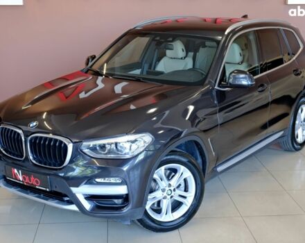 Серый БМВ Х3, объемом двигателя 2 л и пробегом 61 тыс. км за 27900 $, фото 1 на Automoto.ua