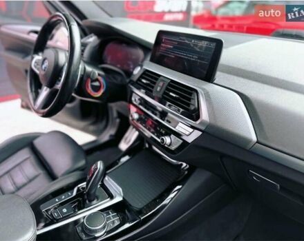 Сірий БМВ Х3, об'ємом двигуна 2 л та пробігом 68 тис. км за 41999 $, фото 4 на Automoto.ua