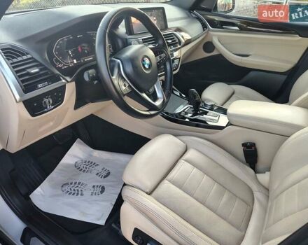 Сірий БМВ Х3, об'ємом двигуна 2 л та пробігом 49 тис. км за 34990 $, фото 23 на Automoto.ua