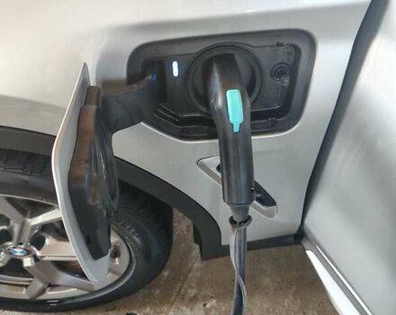 Сірий БМВ Х3, об'ємом двигуна 2 л та пробігом 49 тис. км за 34990 $, фото 11 на Automoto.ua