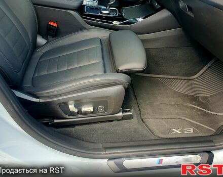 Серый БМВ Х3, объемом двигателя 3 л и пробегом 21 тыс. км за 67000 $, фото 8 на Automoto.ua