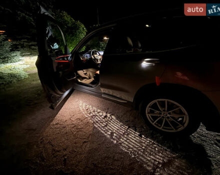 Серый БМВ Х3, объемом двигателя 2 л и пробегом 57 тыс. км за 47000 $, фото 5 на Automoto.ua