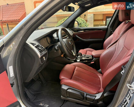 Серый БМВ Х3, объемом двигателя 2 л и пробегом 57 тыс. км за 47000 $, фото 7 на Automoto.ua