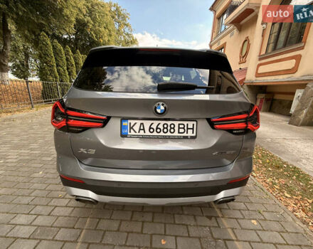 Серый БМВ Х3, объемом двигателя 2 л и пробегом 57 тыс. км за 47000 $, фото 3 на Automoto.ua