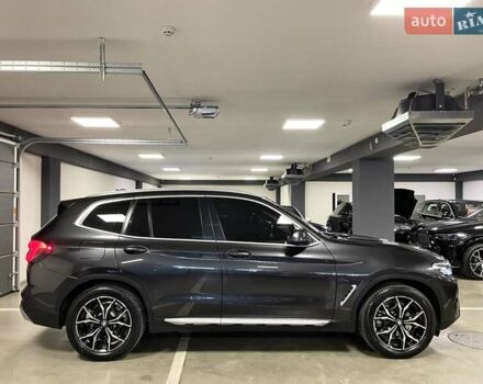 Серый БМВ Х3, объемом двигателя 2 л и пробегом 17 тыс. км за 49700 $, фото 9 на Automoto.ua
