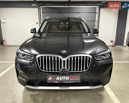 Серый БМВ Х3, объемом двигателя 2 л и пробегом 17 тыс. км за 49700 $, фото 4 на Automoto.ua