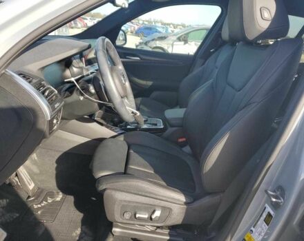 Серый БМВ Х3, объемом двигателя 2 л и пробегом 37 тыс. км за 17000 $, фото 6 на Automoto.ua