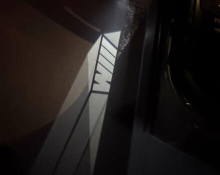 Сірий БМВ Х3, об'ємом двигуна 2 л та пробігом 13 тис. км за 71999 $, фото 99 на Automoto.ua