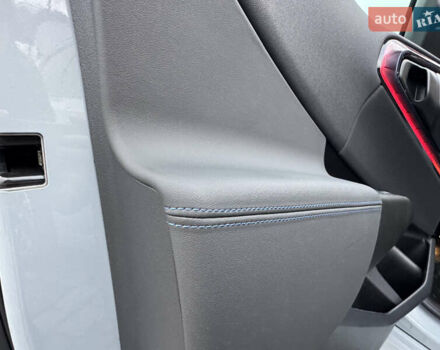 Сірий БМВ Х3, об'ємом двигуна 2 л та пробігом 13 тис. км за 71999 $, фото 181 на Automoto.ua