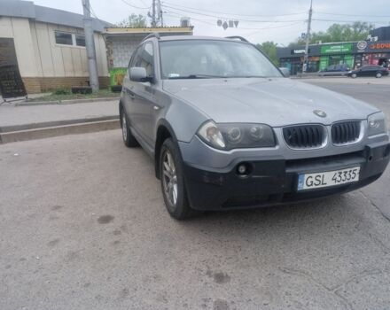 Серый БМВ Х3, объемом двигателя 2 л и пробегом 415 тыс. км за 4188 $, фото 1 на Automoto.ua