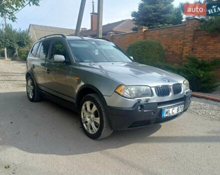 Серый БМВ Х3, объемом двигателя 3 л и пробегом 400 тыс. км за 4700 $, фото 1 на Automoto.ua