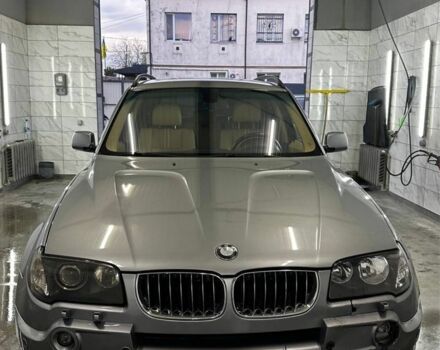 Серый БМВ Х3, объемом двигателя 3 л и пробегом 250 тыс. км за 4500 $, фото 1 на Automoto.ua