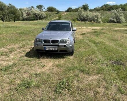Серый БМВ Х3, объемом двигателя 3 л и пробегом 300 тыс. км за 5100 $, фото 1 на Automoto.ua