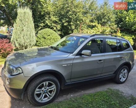 Серый БМВ Х3, объемом двигателя 2 л и пробегом 175 тыс. км за 9000 $, фото 1 на Automoto.ua