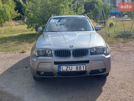 Серый БМВ Х3, объемом двигателя 3 л и пробегом 296 тыс. км за 7000 $, фото 1 на Automoto.ua