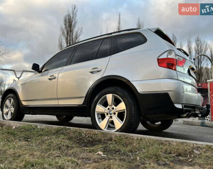 Серый БМВ Х3, объемом двигателя 3 л и пробегом 204 тыс. км за 10500 $, фото 1 на Automoto.ua