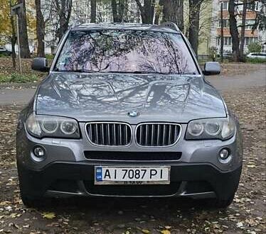 Серый БМВ Х3, объемом двигателя 2 л и пробегом 270 тыс. км за 10000 $, фото 1 на Automoto.ua