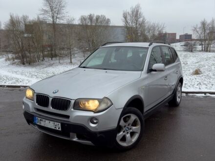 Серый БМВ Х3, объемом двигателя 2 л и пробегом 272 тыс. км за 4299 $, фото 1 на Automoto.ua