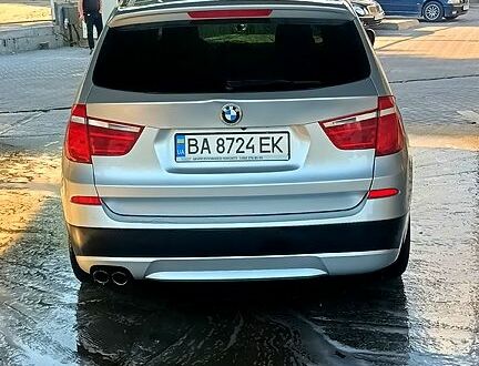Серый БМВ Х3, объемом двигателя 2 л и пробегом 269 тыс. км за 11000 $, фото 1 на Automoto.ua