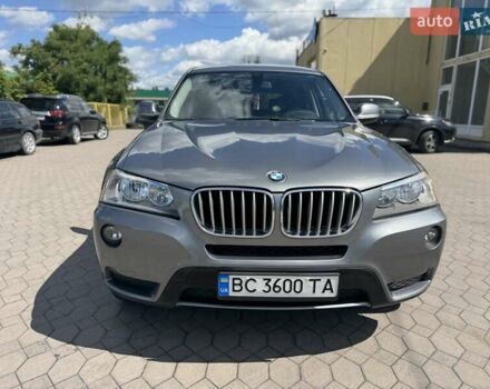 Серый БМВ Х3, объемом двигателя 2 л и пробегом 200 тыс. км за 10800 $, фото 1 на Automoto.ua