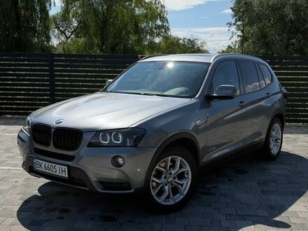 Серый БМВ Х3, объемом двигателя 2 л и пробегом 263 тыс. км за 10400 $, фото 1 на Automoto.ua