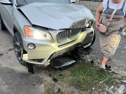 Серый БМВ Х3, объемом двигателя 2 л и пробегом 230 тыс. км за 7500 $, фото 1 на Automoto.ua