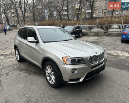 Серый БМВ Х3, объемом двигателя 2 л и пробегом 144 тыс. км за 14000 $, фото 1 на Automoto.ua