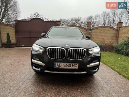 Серый БМВ Х3, объемом двигателя 2 л и пробегом 104 тыс. км за 23900 $, фото 1 на Automoto.ua