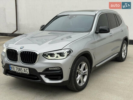 Серый БМВ Х3, объемом двигателя 2 л и пробегом 143 тыс. км за 21000 $, фото 1 на Automoto.ua