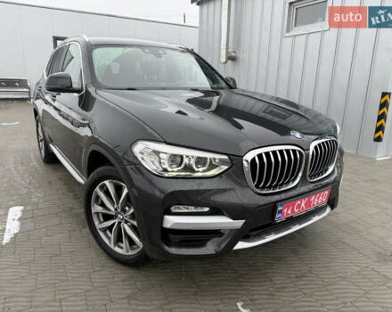 Серый БМВ Х3, объемом двигателя 2 л и пробегом 130 тыс. км за 23400 $, фото 1 на Automoto.ua