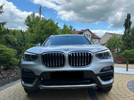 Серый БМВ Х3, объемом двигателя 2 л и пробегом 120 тыс. км за 29000 $, фото 1 на Automoto.ua