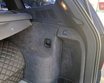 Синий БМВ Х3, объемом двигателя 3 л и пробегом 302 тыс. км за 10000 $, фото 24 на Automoto.ua