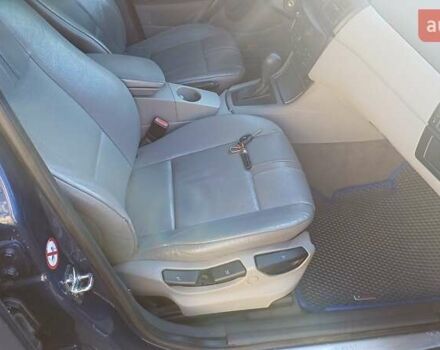 Синий БМВ Х3, объемом двигателя 3 л и пробегом 302 тыс. км за 10000 $, фото 16 на Automoto.ua