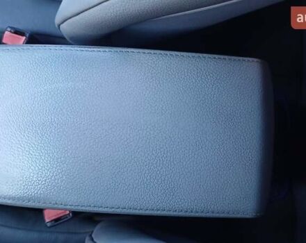 Синий БМВ Х3, объемом двигателя 3 л и пробегом 302 тыс. км за 10000 $, фото 28 на Automoto.ua