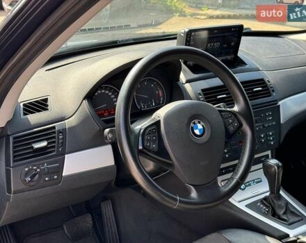Синій БМВ Х3, об'ємом двигуна 2 л та пробігом 247 тис. км за 11990 $, фото 15 на Automoto.ua
