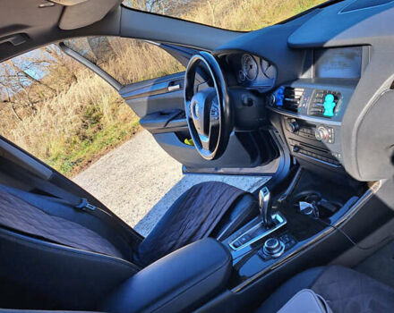 Синий БМВ Х3, объемом двигателя 2 л и пробегом 264 тыс. км за 15399 $, фото 9 на Automoto.ua