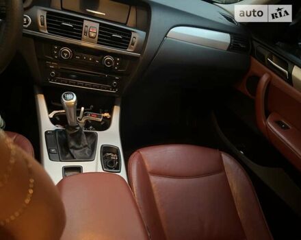 Синій БМВ Х3, об'ємом двигуна 2 л та пробігом 289 тис. км за 13500 $, фото 4 на Automoto.ua
