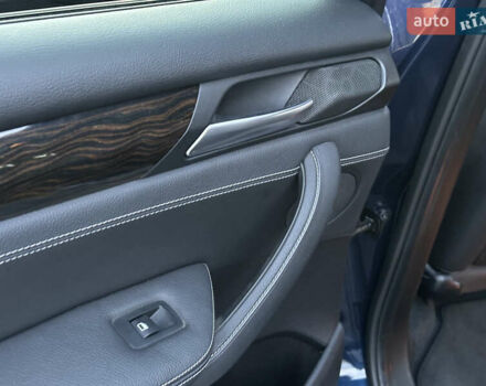 Синий БМВ Х3, объемом двигателя 2 л и пробегом 150 тыс. км за 15000 $, фото 32 на Automoto.ua
