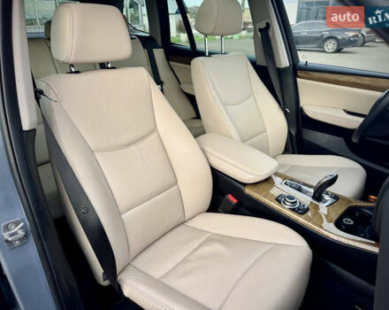 Синій БМВ Х3, об'ємом двигуна 2 л та пробігом 97 тис. км за 13900 $, фото 22 на Automoto.ua