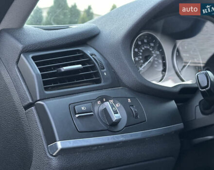 Синий БМВ Х3, объемом двигателя 2 л и пробегом 150 тыс. км за 15000 $, фото 47 на Automoto.ua